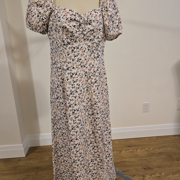 Summer Dress Bundle - Picture 10 of 14